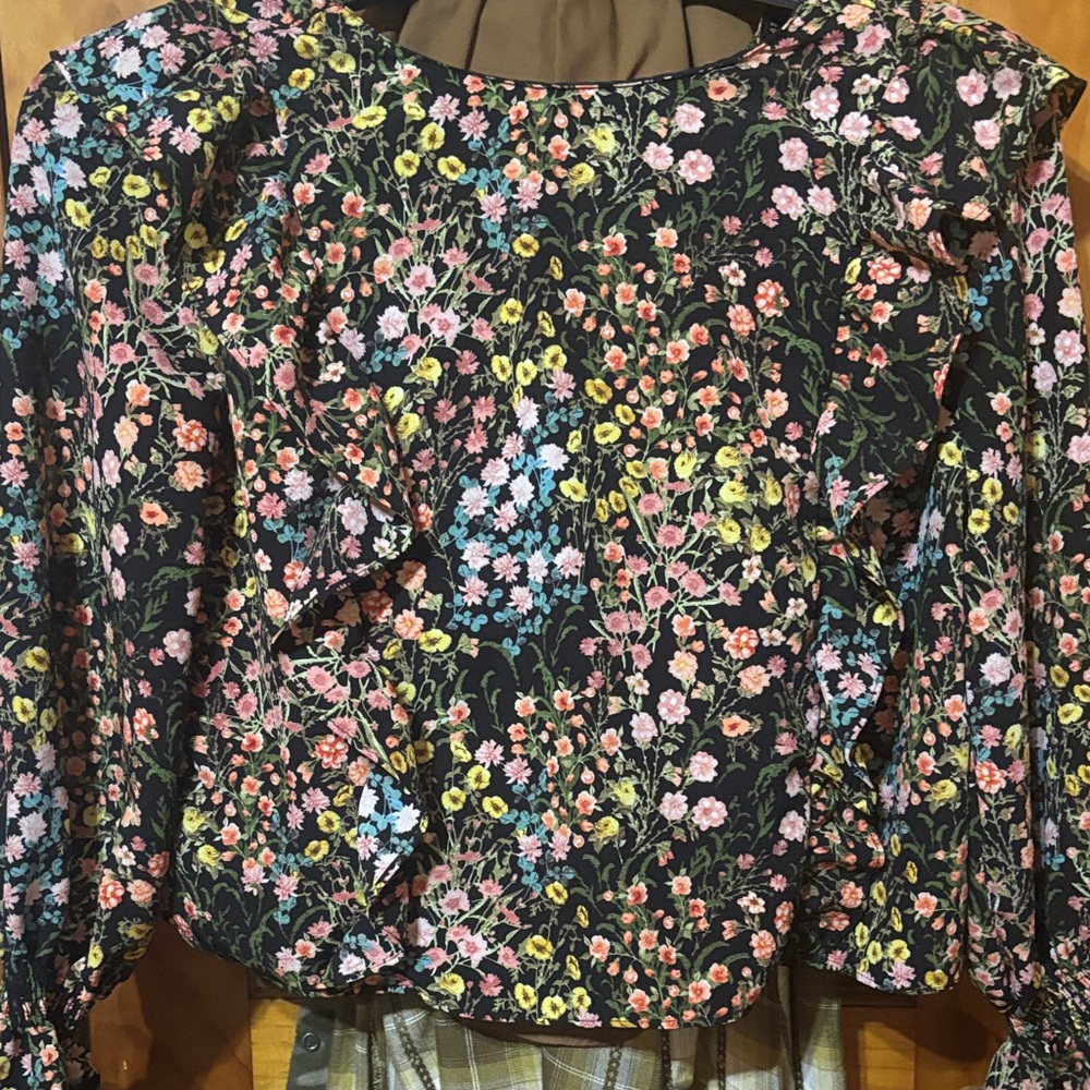 Zara Black Floral Ruffle Long-Sleeve Top